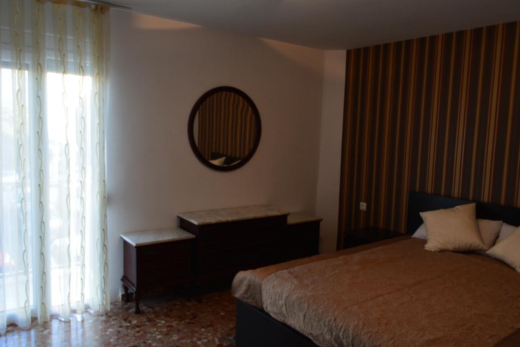 Arena'S Apartament Valencia Ngoại thất bức ảnh